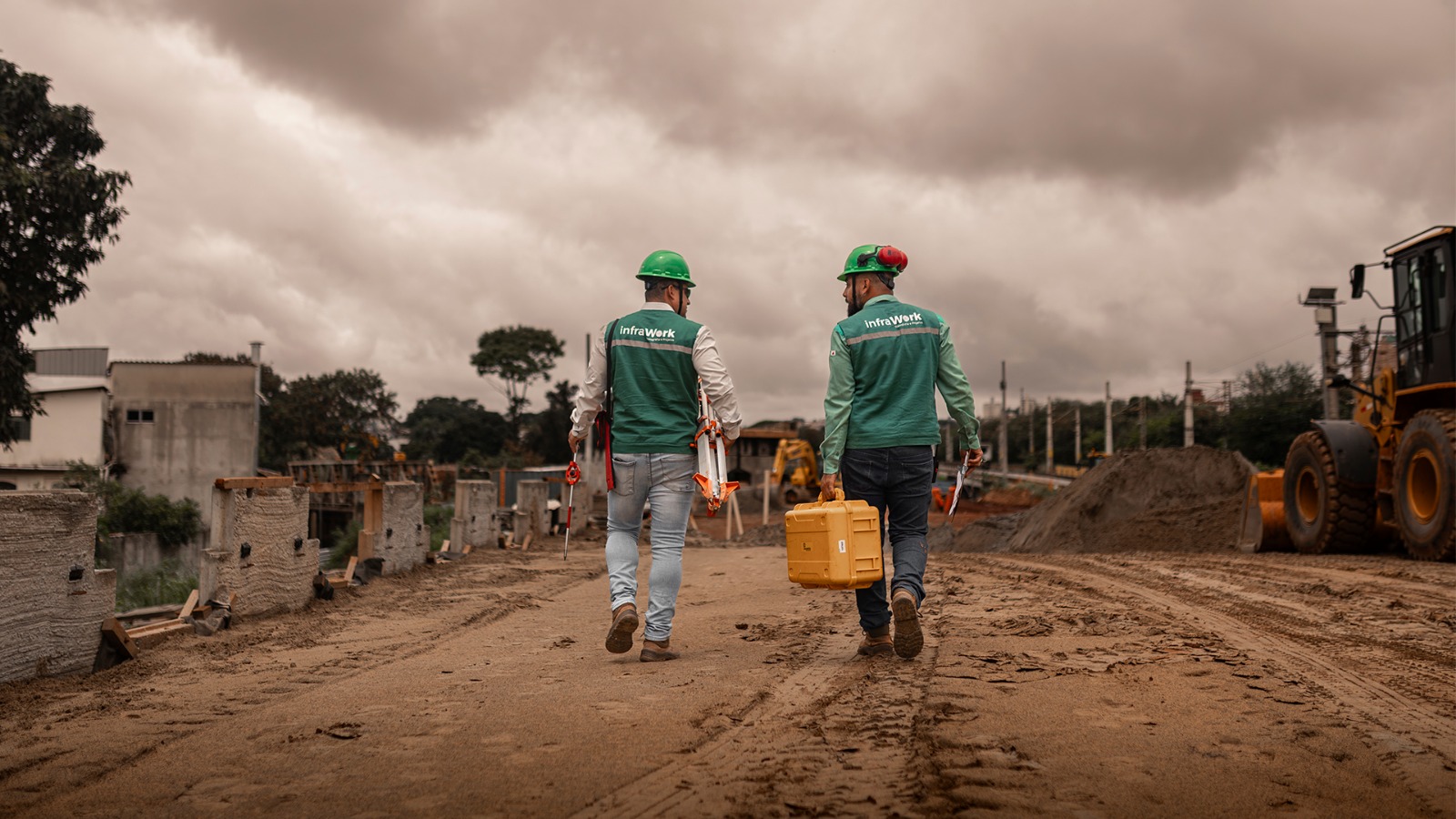 Equipe infraWork em campo